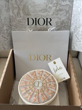 New Dior Butterfly Mesh Embroidered Makeup Pouch